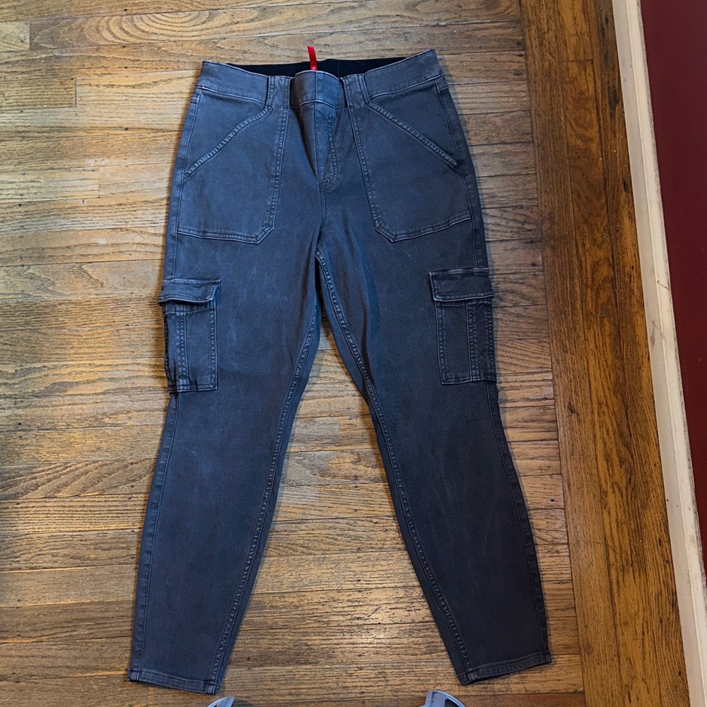 SPANX Gray Ankle Cargo Pants